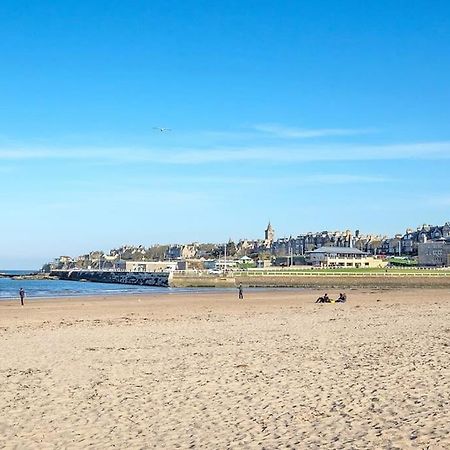 Central St Andrews 2 Bed Apartment エクステリア 写真